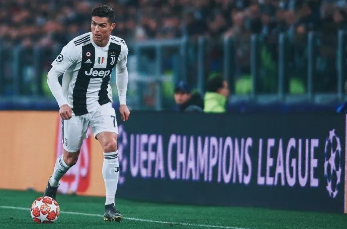 《生化危机9》里昂被逼到了极限 明年1月展示里昂实机