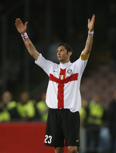 吴冠希张常宁大婚答谢晚宴 中式礼服大气赵继伟晒大婚甜蜜